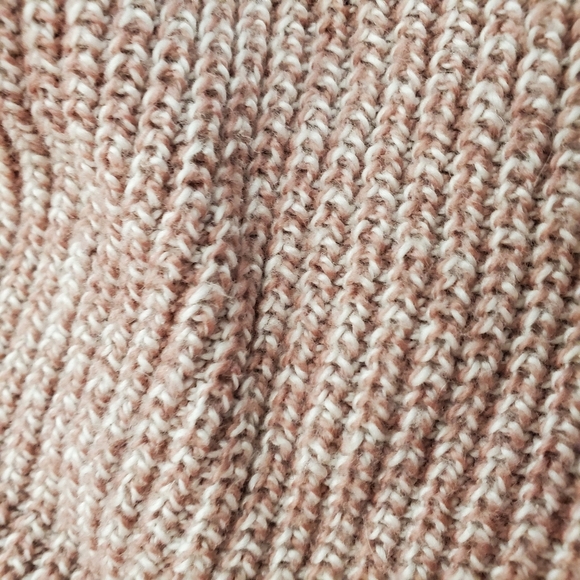 American Eagle Outfitters | Crop  Sweater-like top - Picture 2 of 7